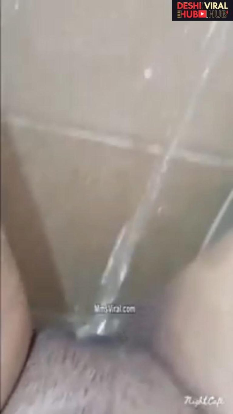 Deshi collage girl show his body to her bf part4